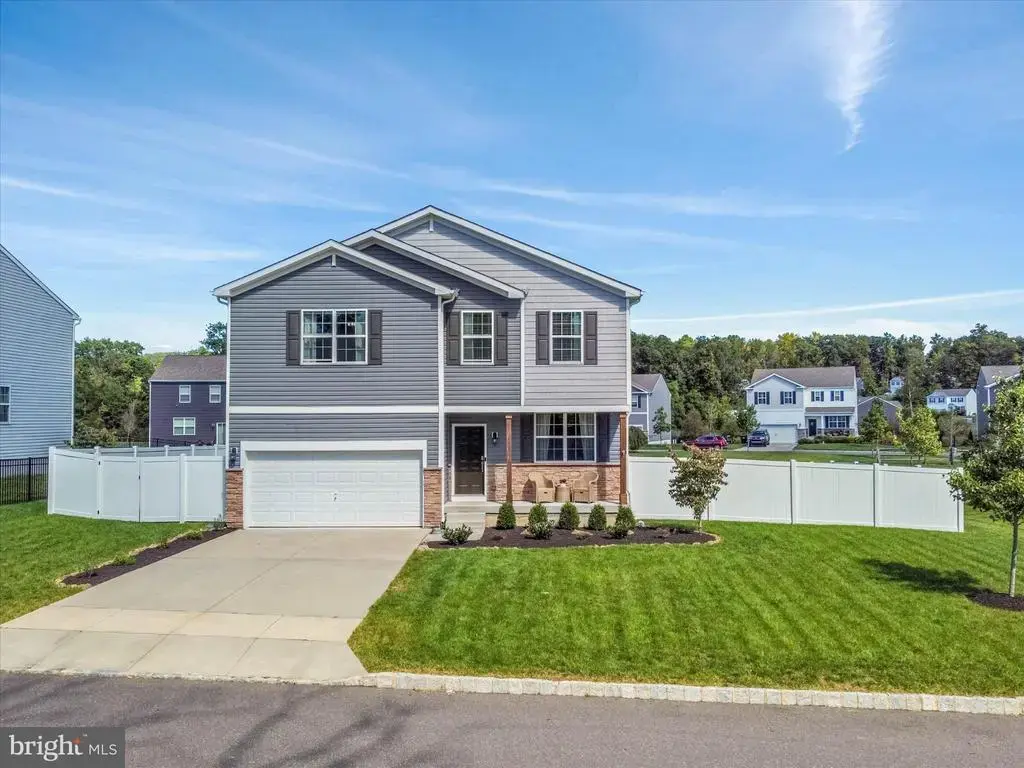 111 Snoopy Ln #, SCHWENKSVILLE