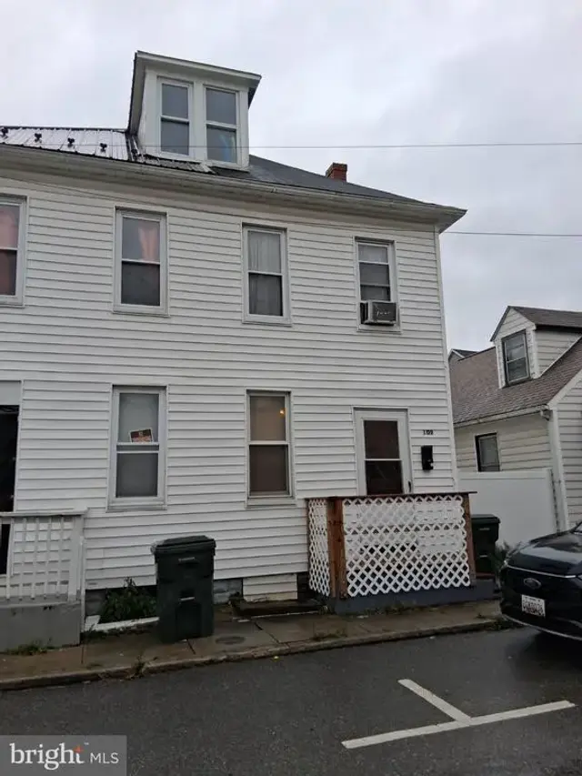109 Mccomas St, Hagerstown