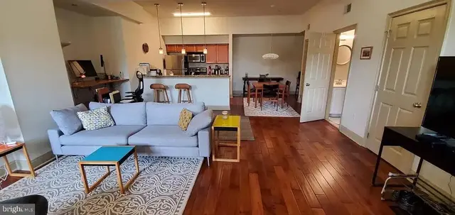 1 Academy Cir #311, Philadelphia
