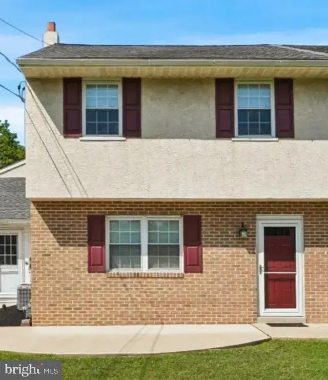 449 Rahns Rd #1, Collegeville
