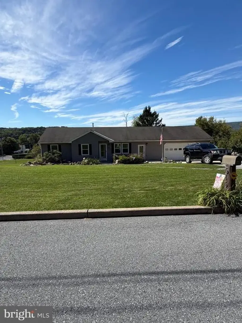 646 S Lehigh Gap St, WALNUTPORT