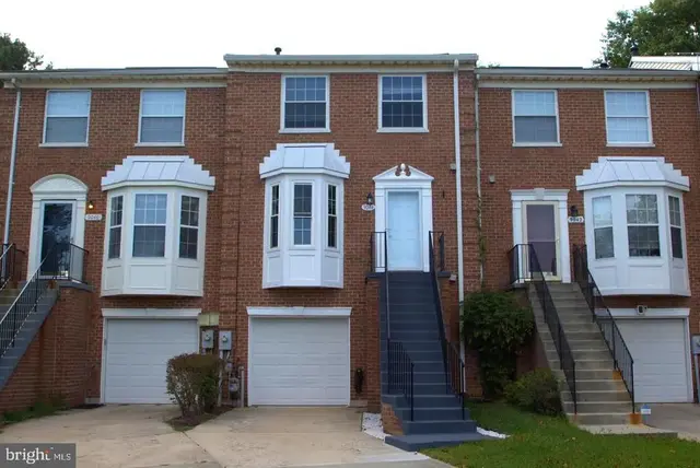 9044 Constant Crse, Columbia