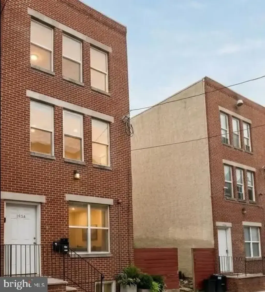 1934 N Gratz St, PHILADELPHIA