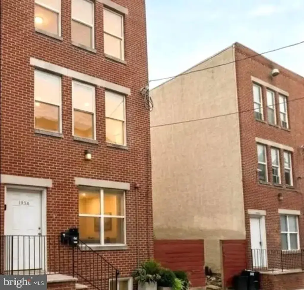 1934 N Gratz St, PHILADELPHIA