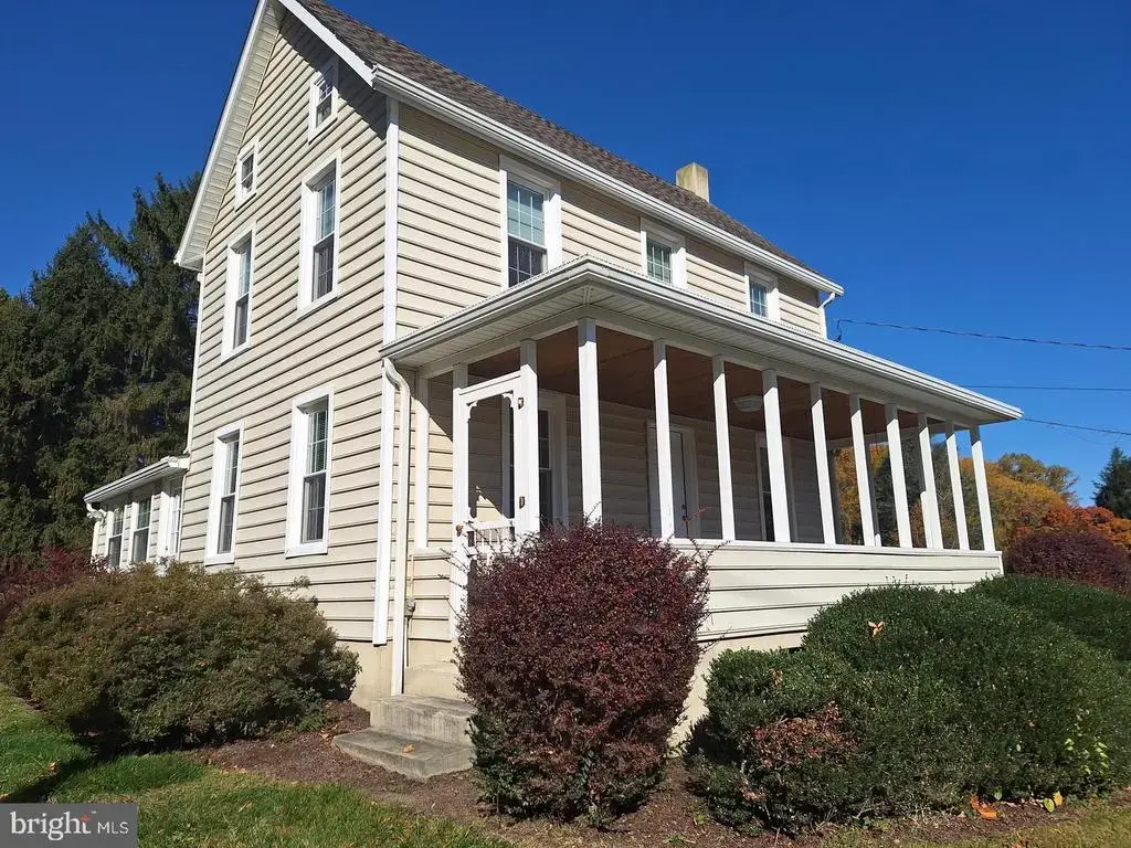 614 Chandler Mill Rd, AVONDALE