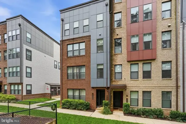 12138 Loblolly Dr #30, Fairfax