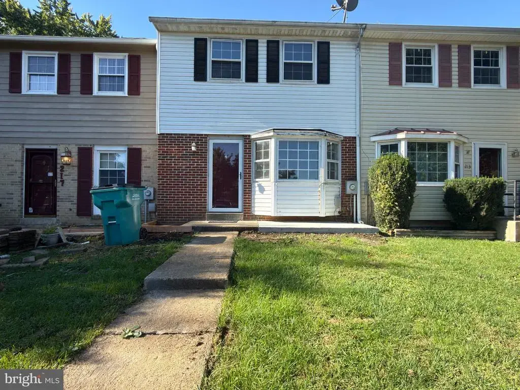 215 Queen Annes Ct, HAGERSTOWN