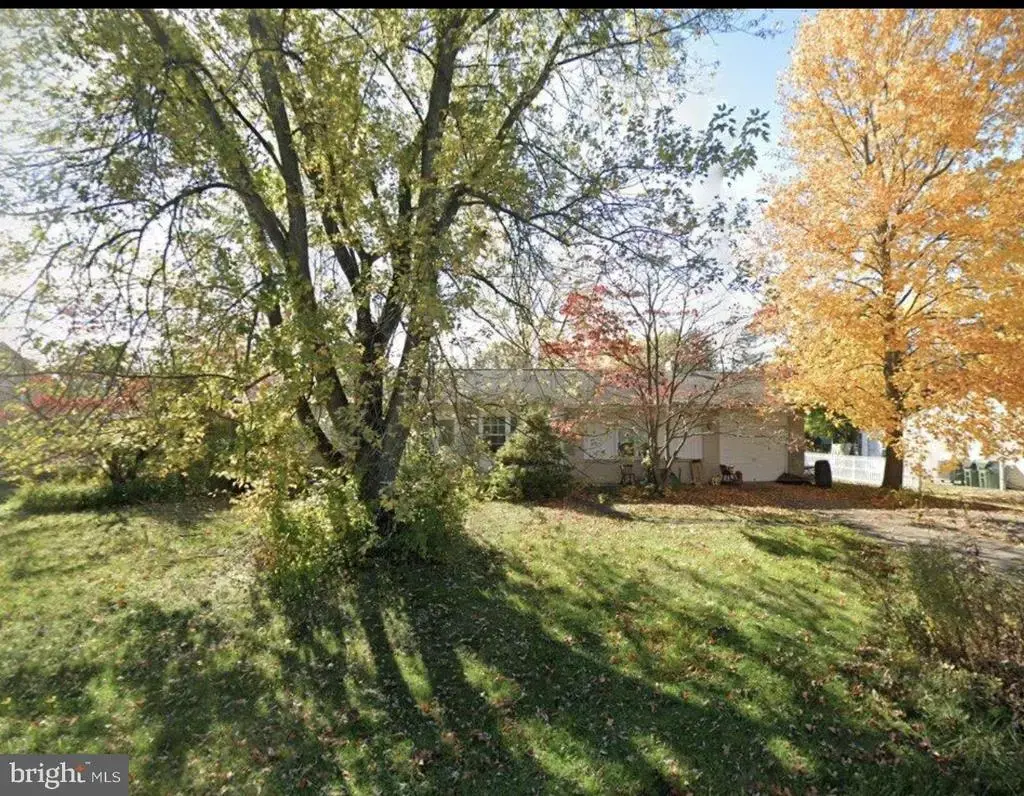 915 Sheffield Ave, MECHANICSBURG