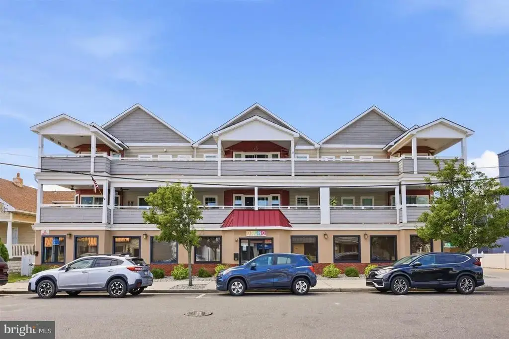 116 E 17th Ave #301, WILDWOOD