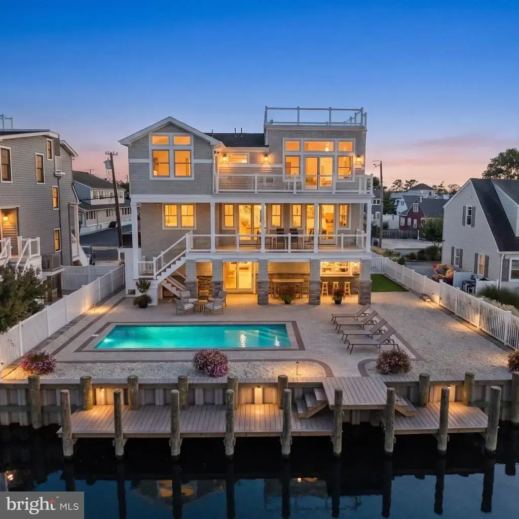 15 W Ohio Ave, LONG BEACH TOWNSHIP
