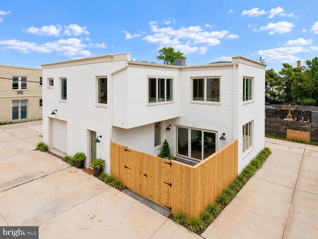 1818 Independence Aly Se, WASHINGTON
