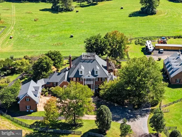 22330 Sam Fred Rd, Middleburg