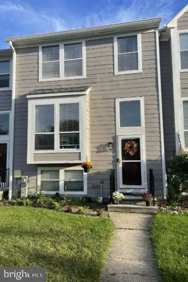 7708 Old Woodstock Ln, Ellicott City