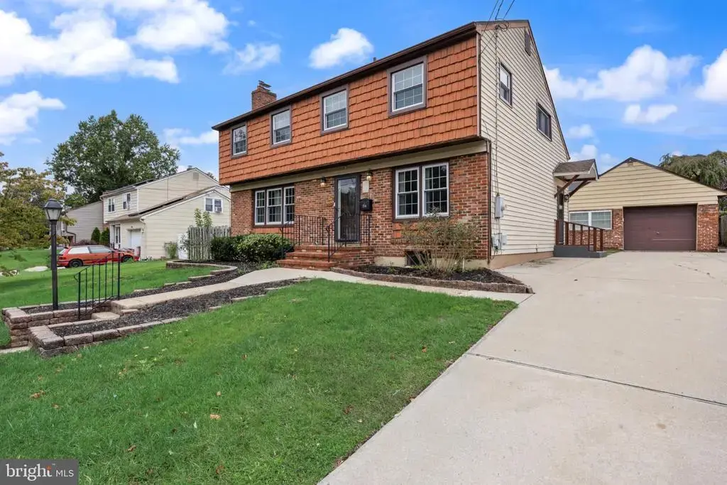 214 Lincoln Ave, EDGEWATER PARK TWP