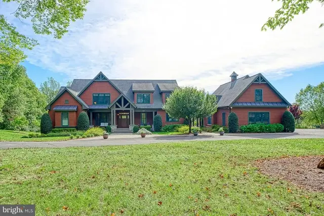 41531 Southpaw Pl, Leesburg
