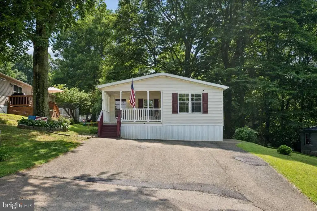 61 Glen Roy Rd, NOTTINGHAM