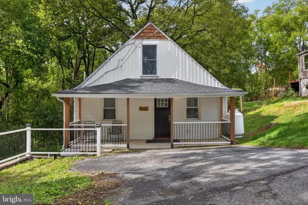 1600 Sheepford Rd, MECHANICSBURG