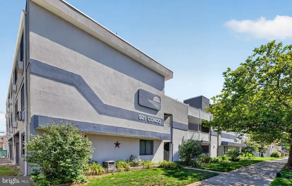 921 921 Wesley Ave Unit B25 Ave #g1, OCEAN CITY