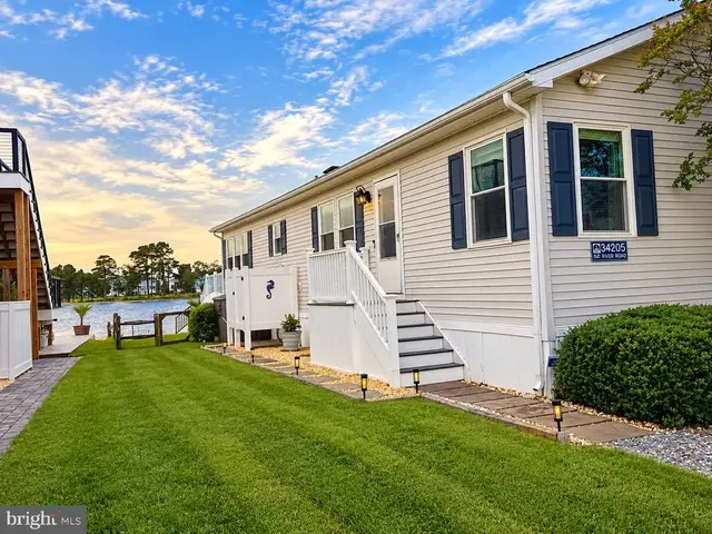 34205 River Rd #143, Long Neck