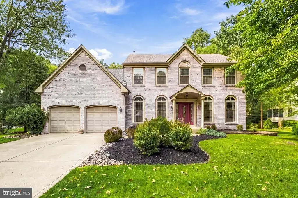 23 Farmhouse Ln, VOORHEES