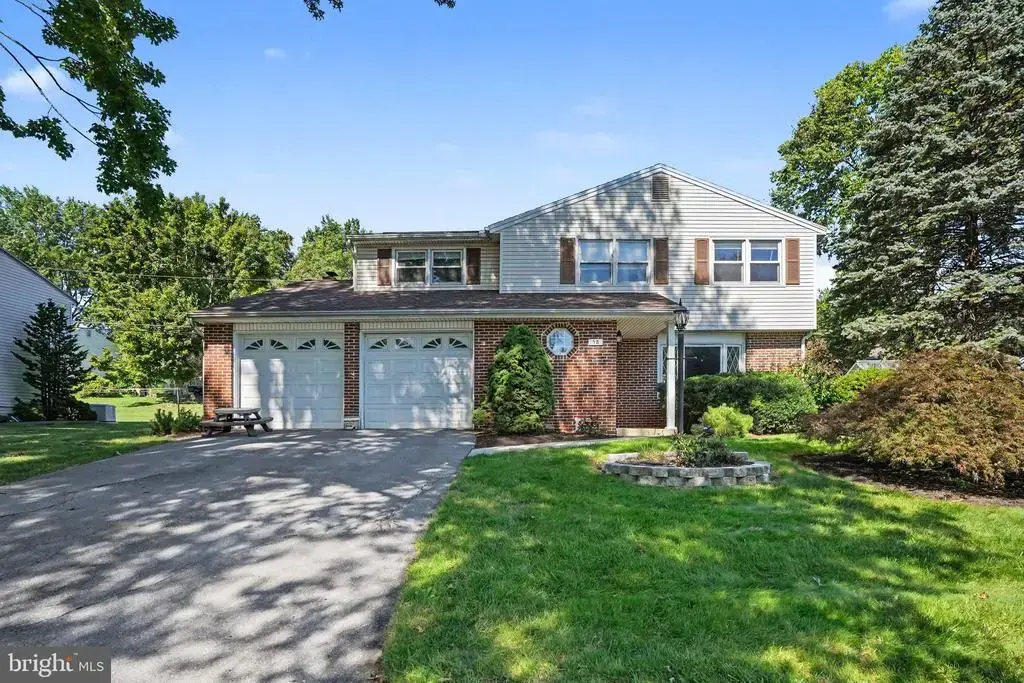58 Old Federal Rd, CAMP HILL