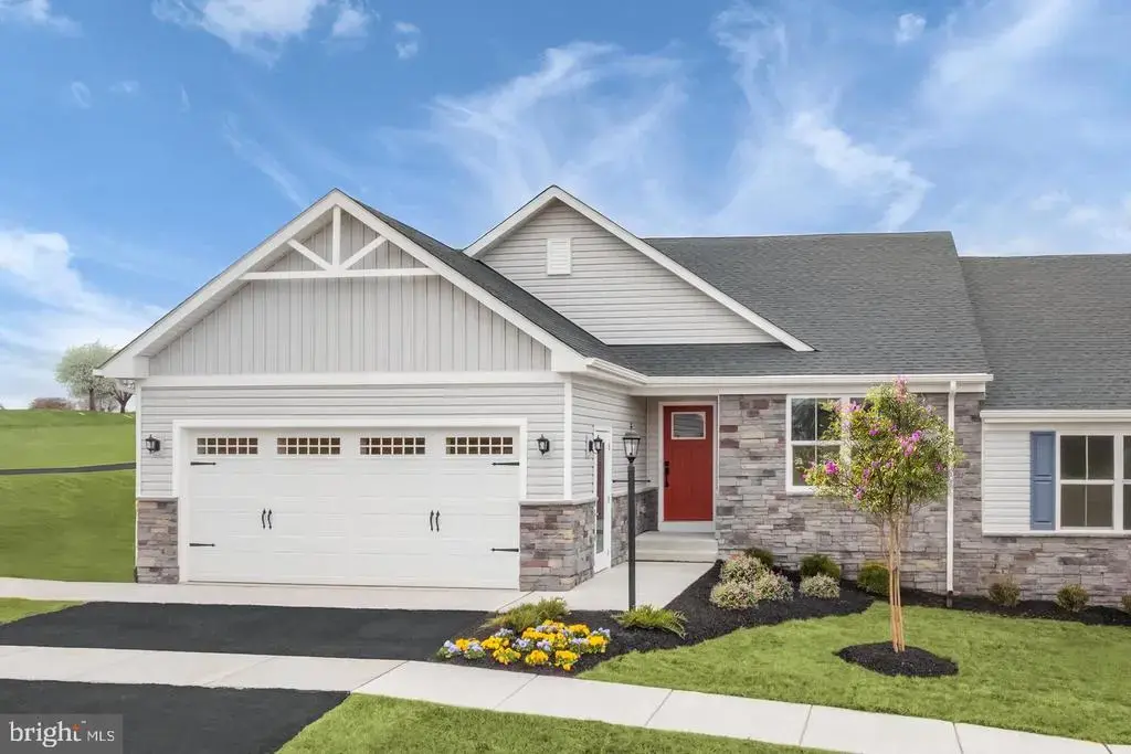 400 Mina Circle, GREENCASTLE