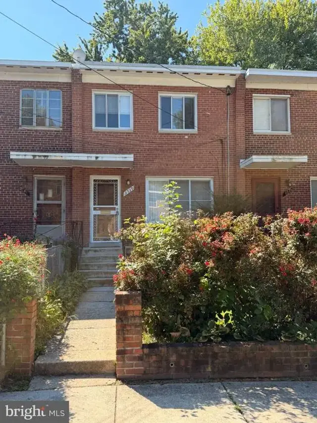 3539 Madison Pl, Hyattsville