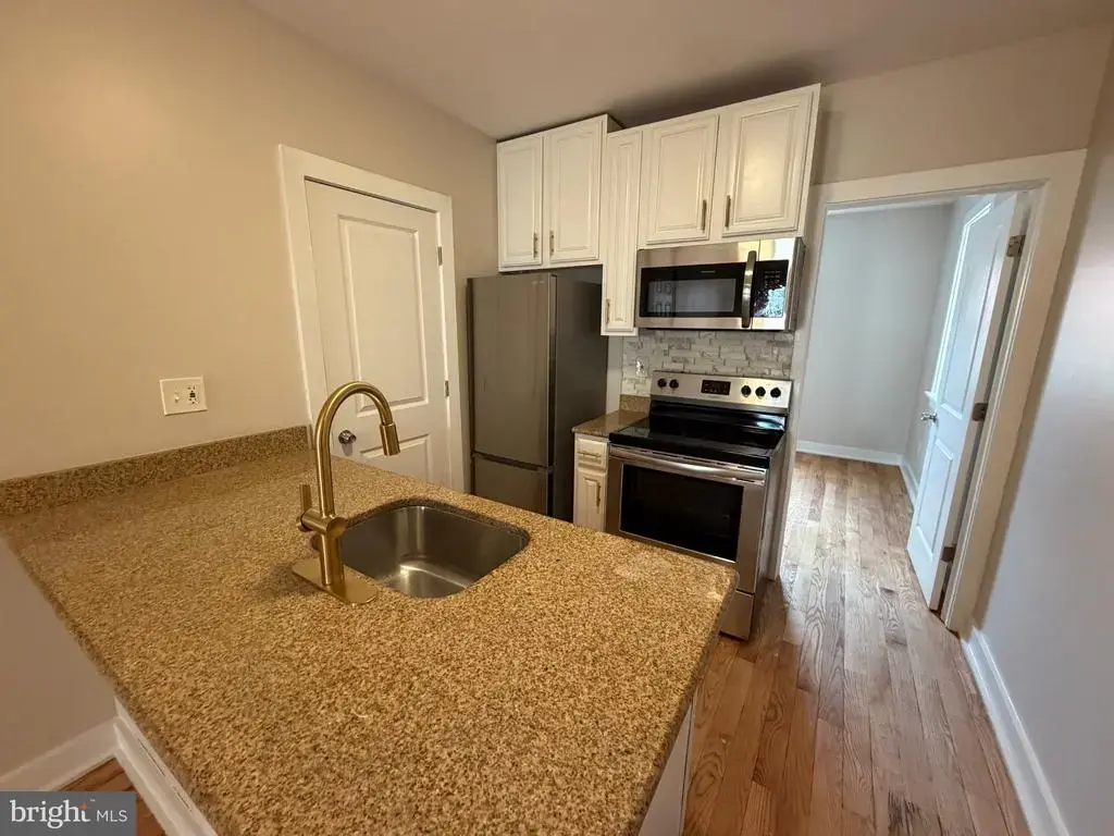1001 N Marshall St #2, PHILADELPHIA