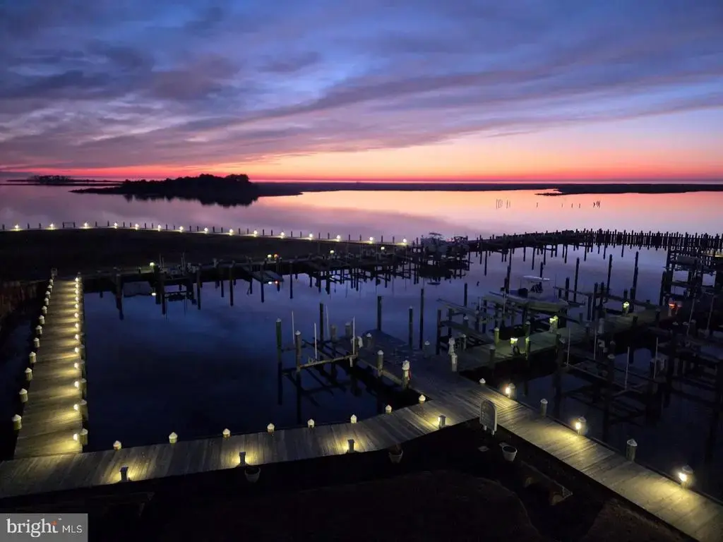 101 Williams St #303, CRISFIELD