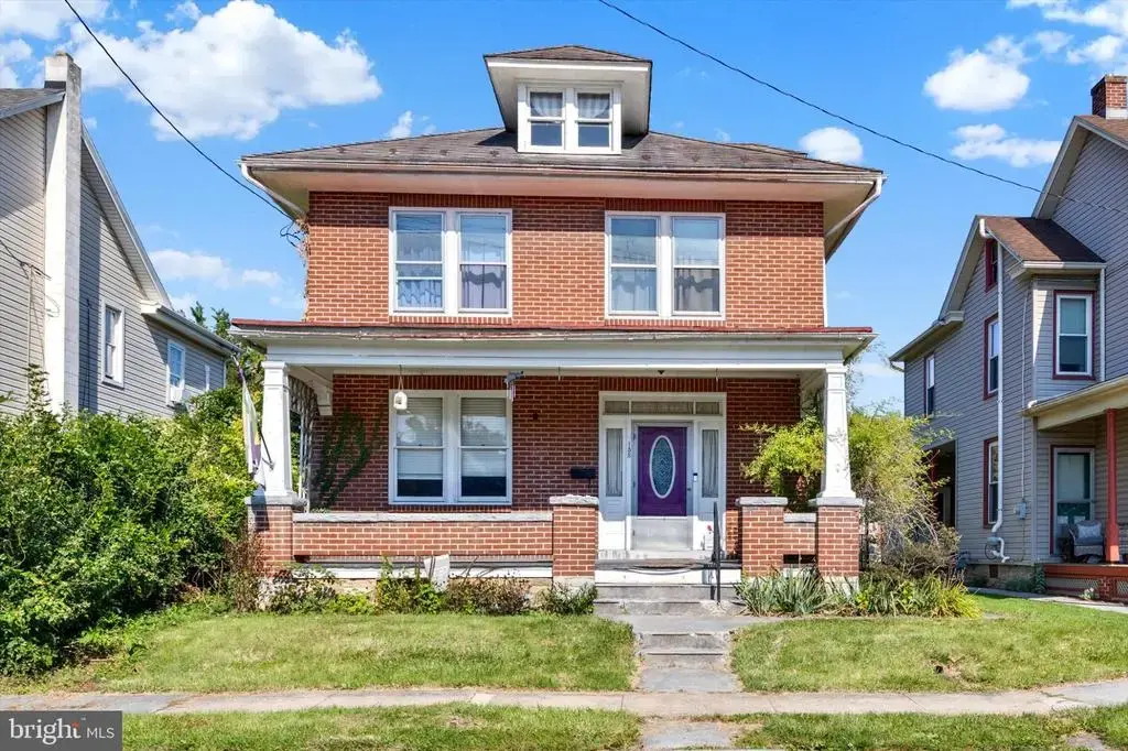 135 W Sheridan Ave, ANNVILLE