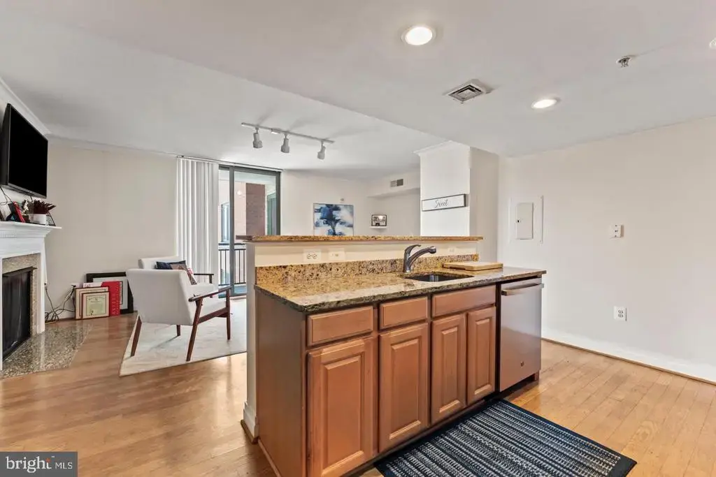 414 Water St #1201, BALTIMORE