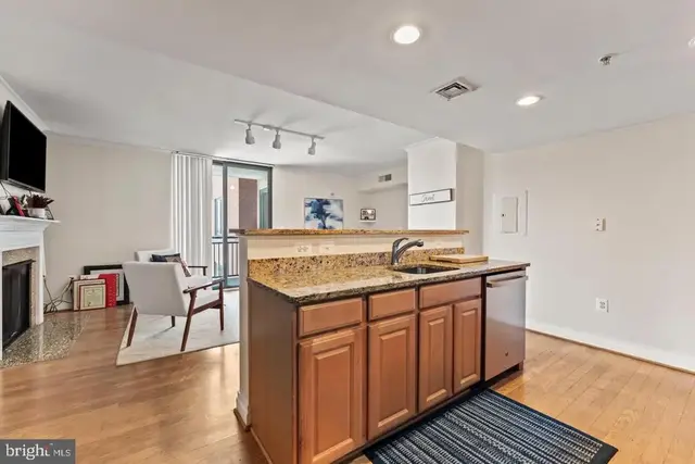 414 Water St #1201, Baltimore
