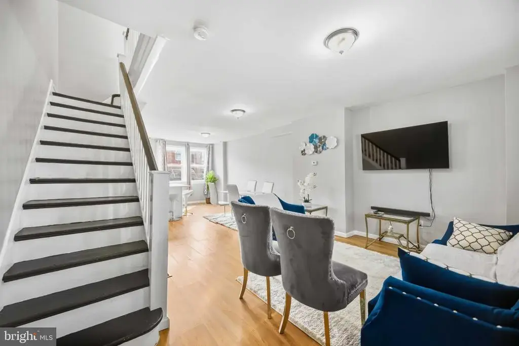7206 Dicks Ave, PHILADELPHIA