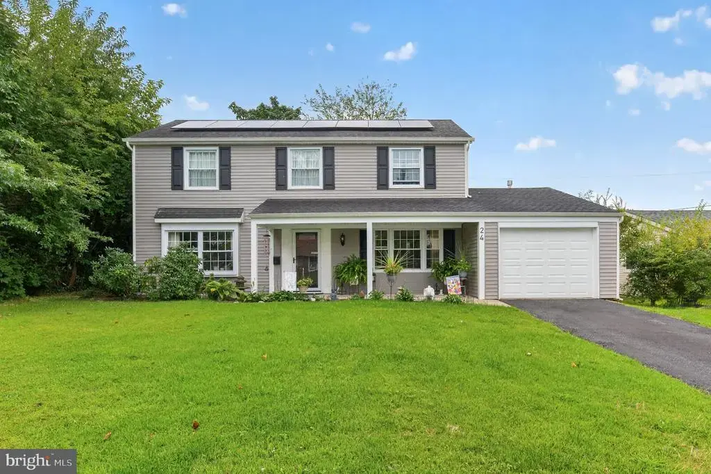 24 Peachfield Ln, WILLINGBORO