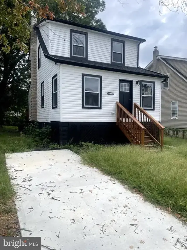 4905 Midwood Ave, Baltimore