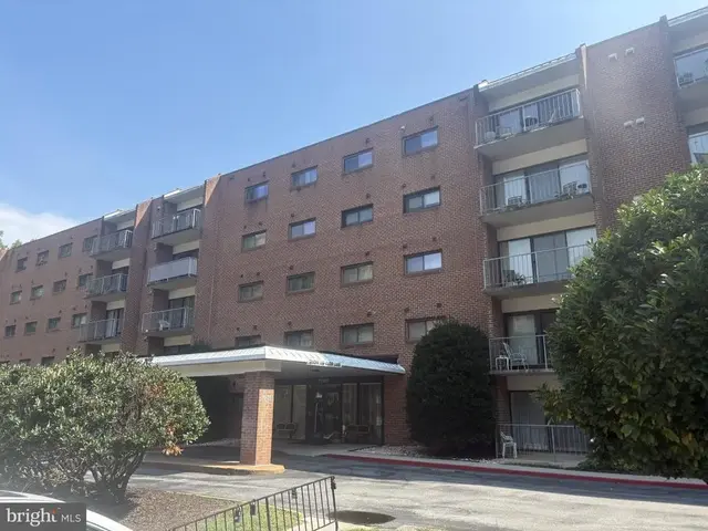 7203 Rockland Hills Dr #306, Baltimore