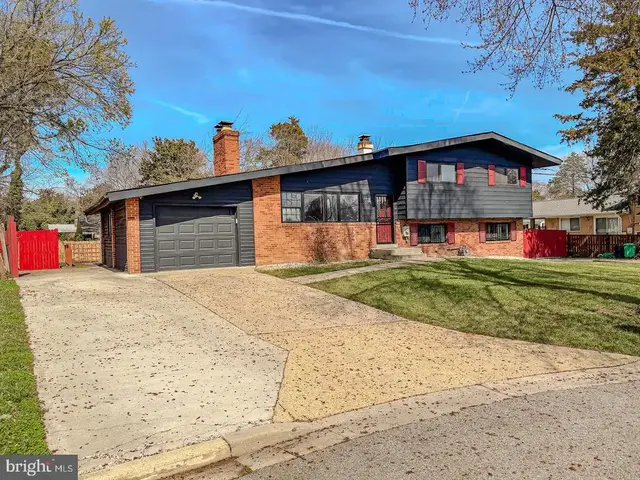 5504 Westminster Ct, Temple Hills