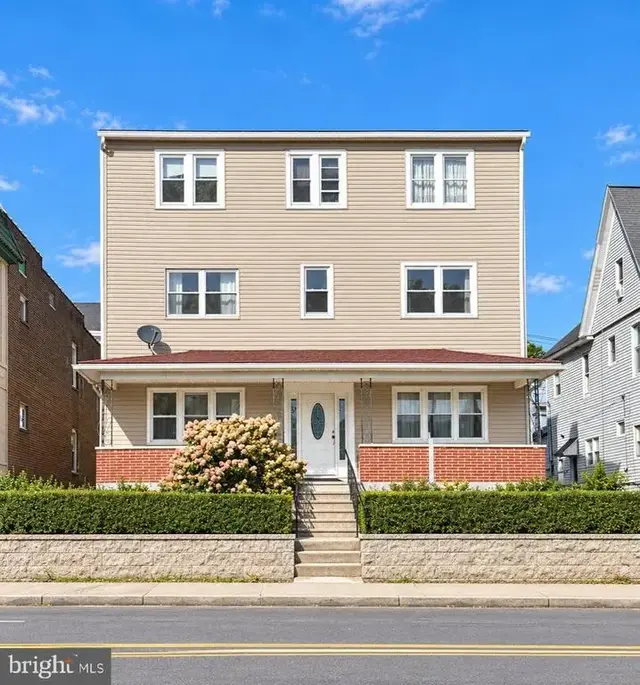 417 W Broad St, Hazleton