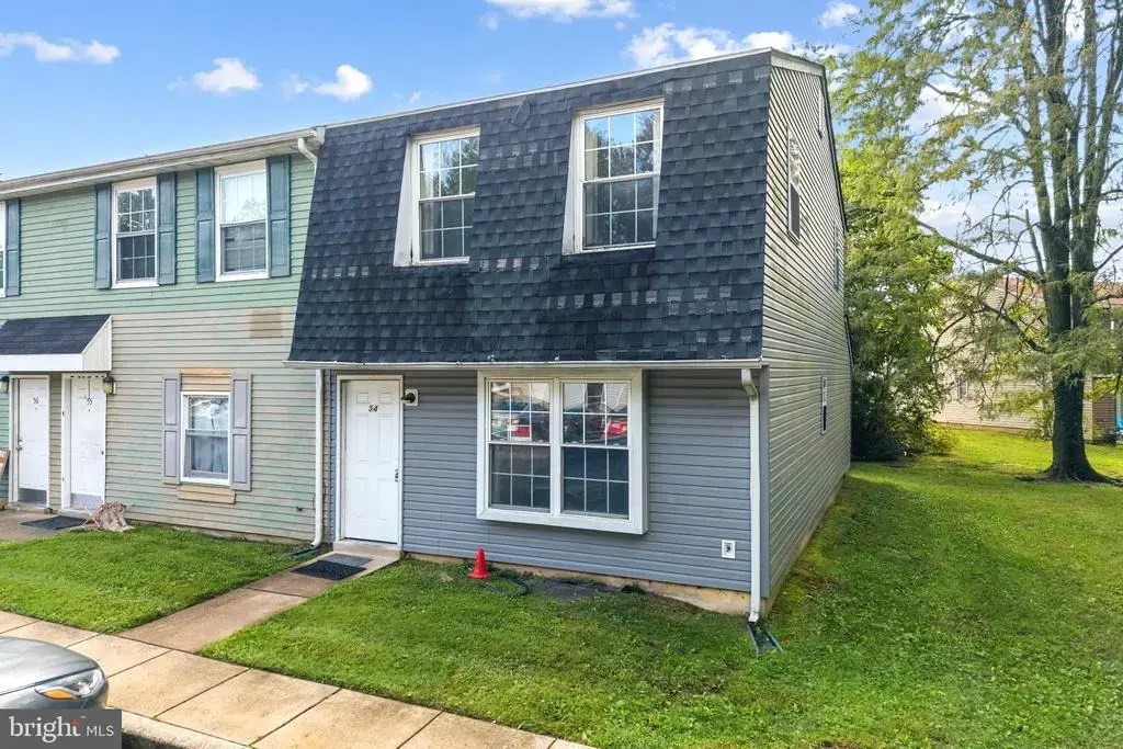 54 Beau Rivage Dr, GLASSBOROUGH