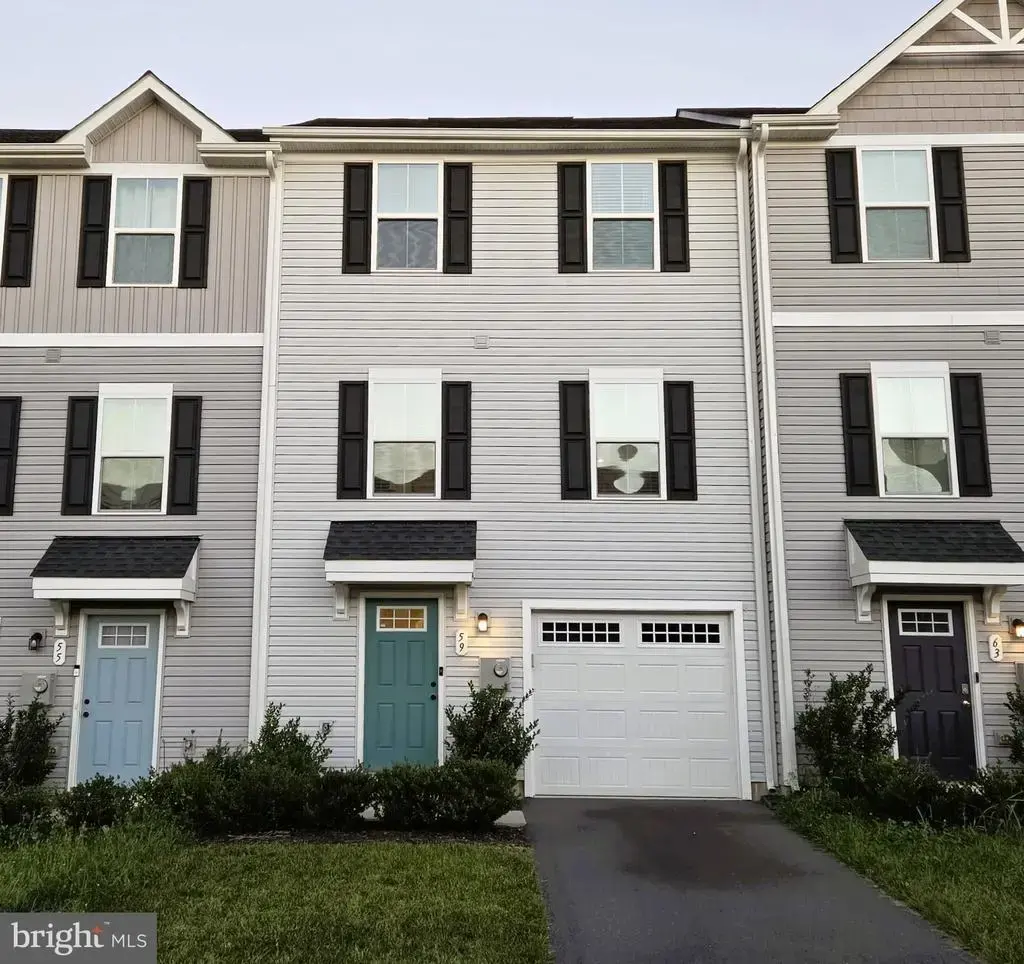 59 Ogunquit Dr, MARTINSBURG