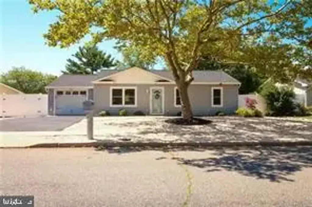 46 Tulsa Dr So Dr, BARNEGAT