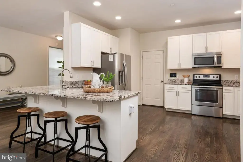 1307 Regina Way, SEVERN