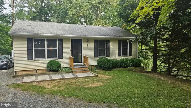 440 Council Bluffs Ct, Lusby