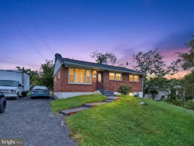111 Pepper Mill Dr, Capitol Heights