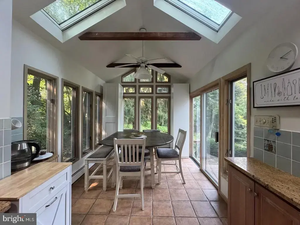 2727 Durham Rd, DOYLESTOWN