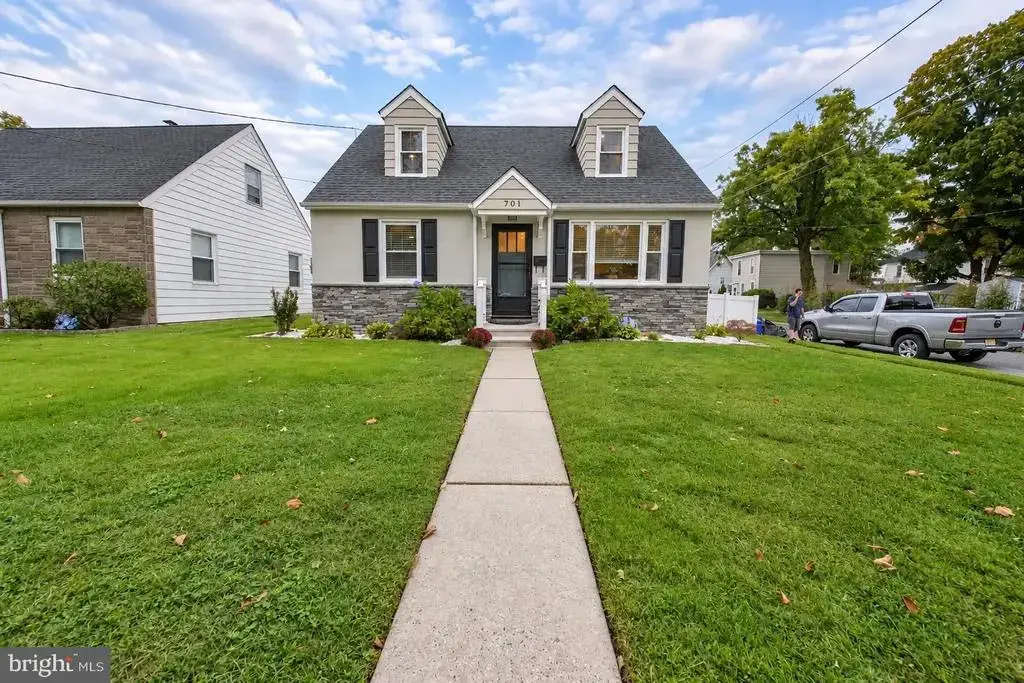 701 2nd St, DELANCO TWP
