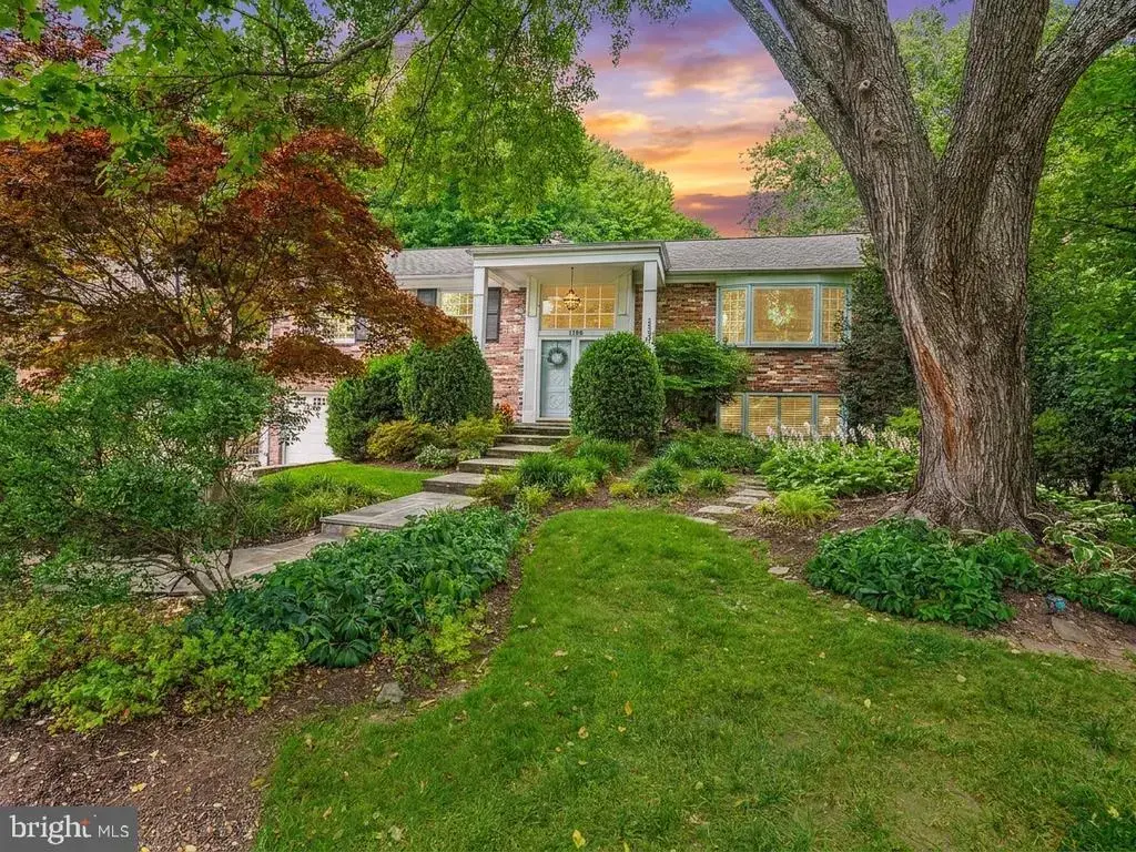 1320 Elsinore Ave, MCLEAN