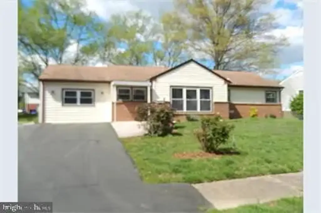 37 Weer Cir, WILMINGTON