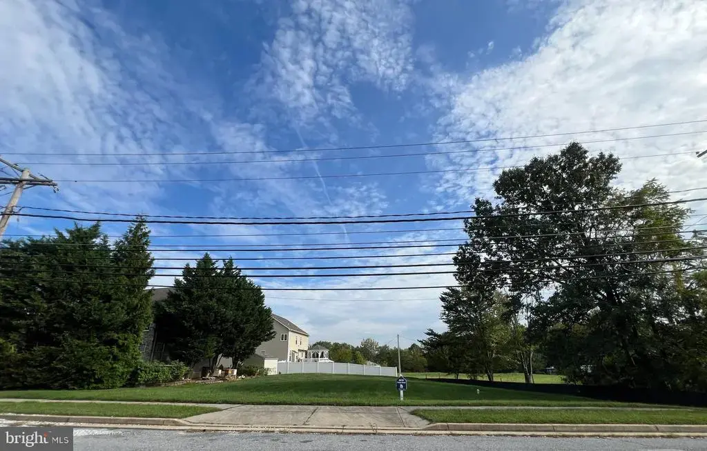 4618 Ridge Rd, BALTIMORE