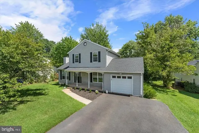 1465 Kingstream Dr, Herndon